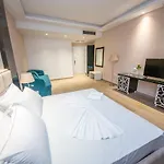 Sole Luna 4* 博尔什